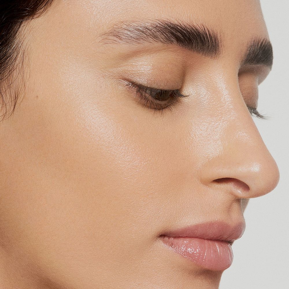 Aura Radiant Mini Foundation